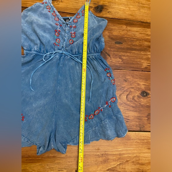 Angie Romper Embroidered Lace Up Small summer - Picture 5 of 7